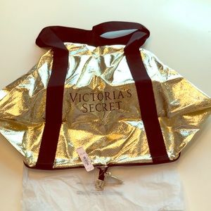 Victoria Secret Gym Bag ⭐️ BRAND NEW ⭐️